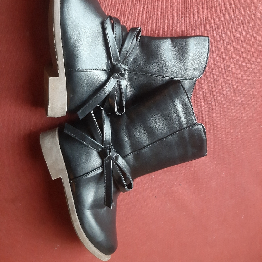 NEW WITH TAGS Girl's boots - little kids -… - Picture 3 of 11